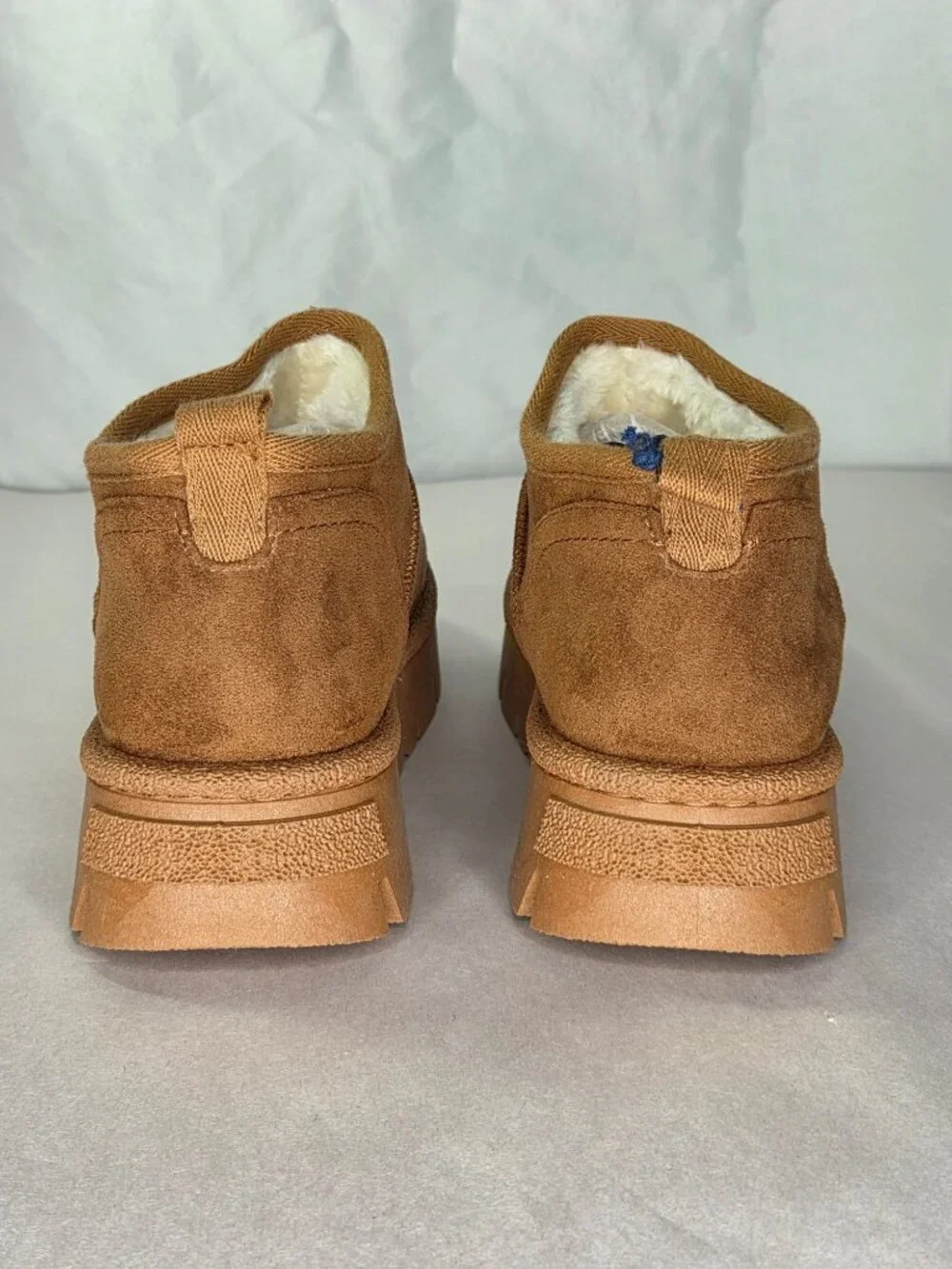 White Mountain Toree Faux Fur Booties (Chestnut) - Size 6.5 M